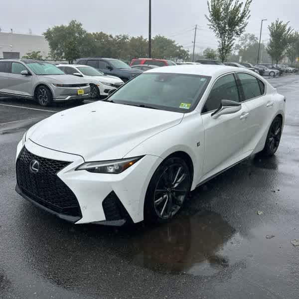 2021 Lexus IS