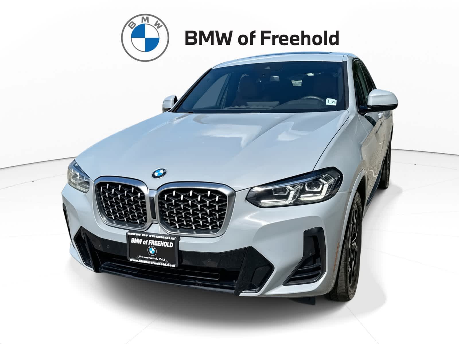 2023 BMW X4