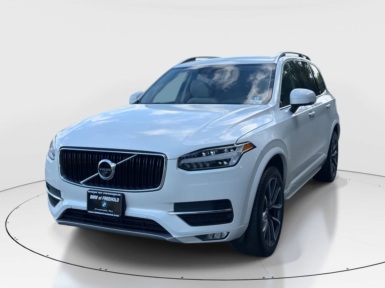 2016 Volvo XC90 Momentum