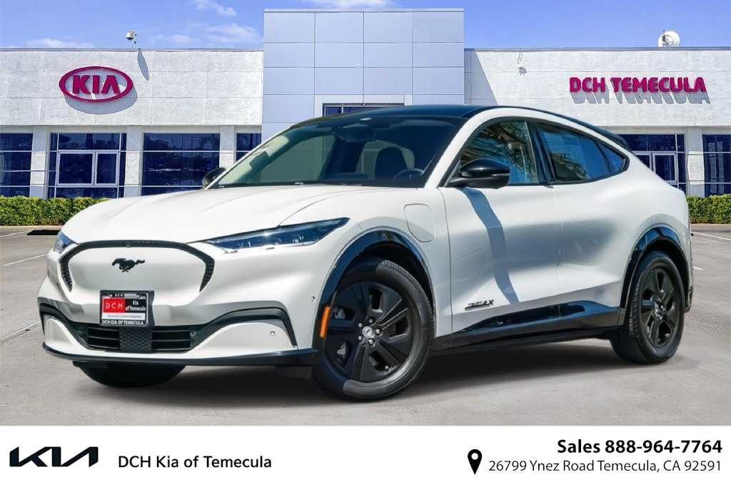 2022 Ford Mustang Mach-E