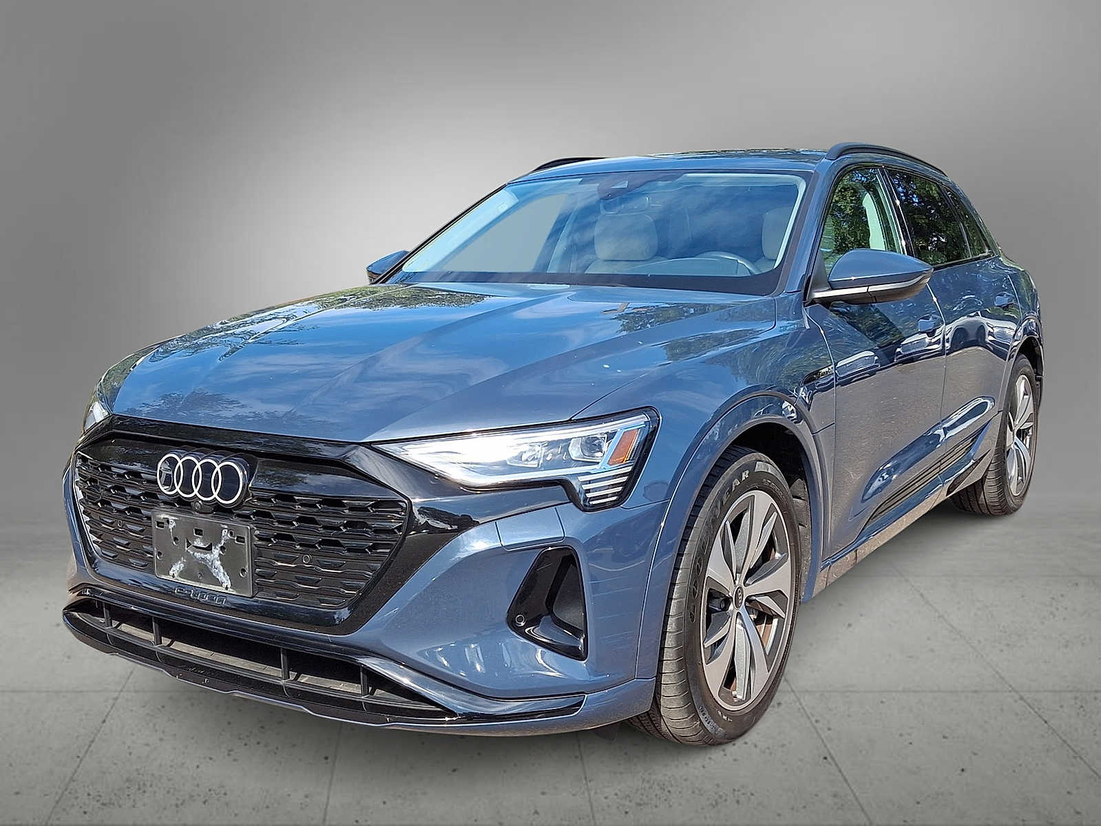 2024 Audi Q8 e-tron