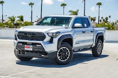 2026 Toyota Tacoma i-FORCE MAX TRD Off-Road 4X4 DOBLE CABINA HV
