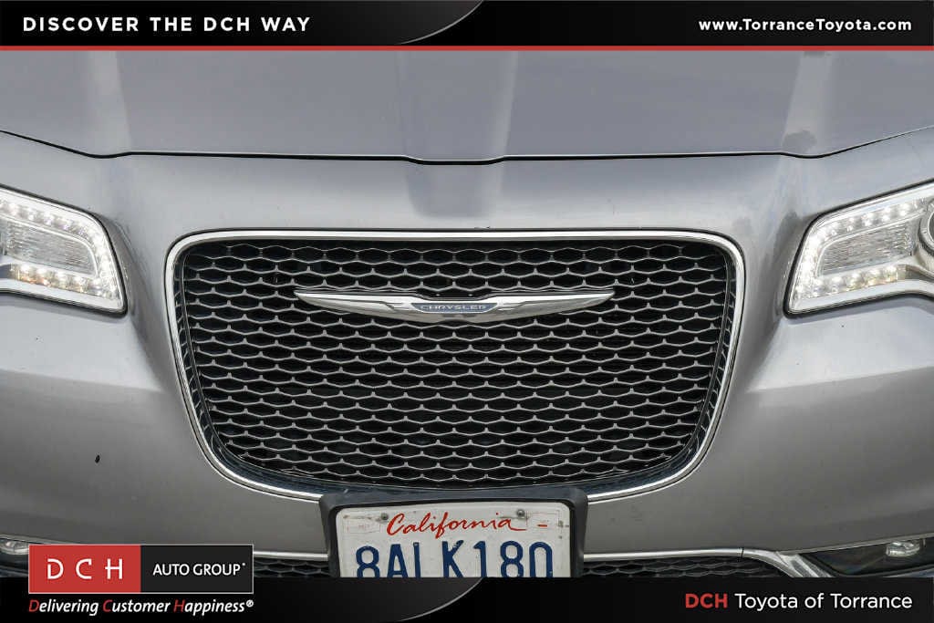 2018 Chrysler 300