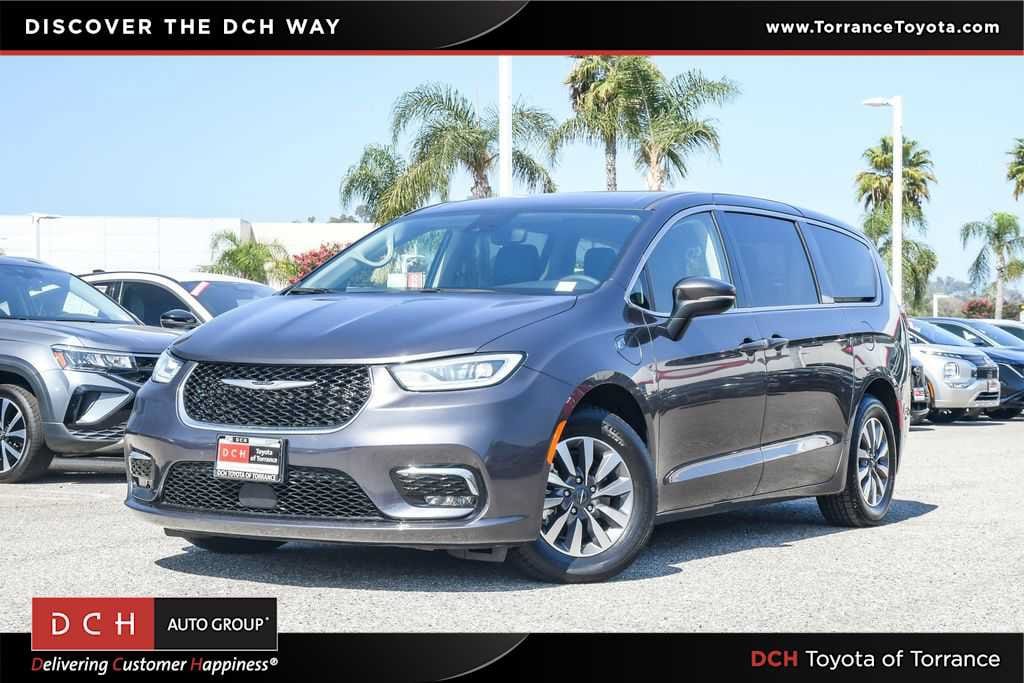 2023 Chrysler Pacifica Hybrid