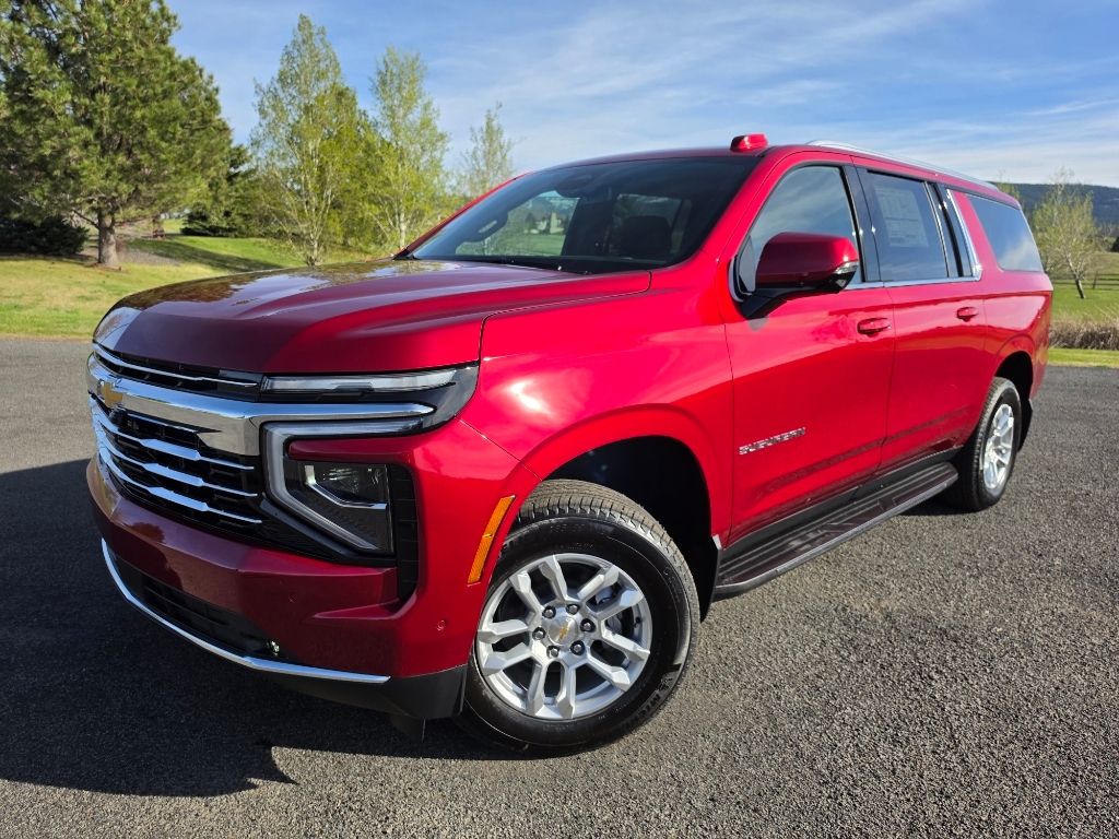 2026 Chevrolet Suburban LT SUV