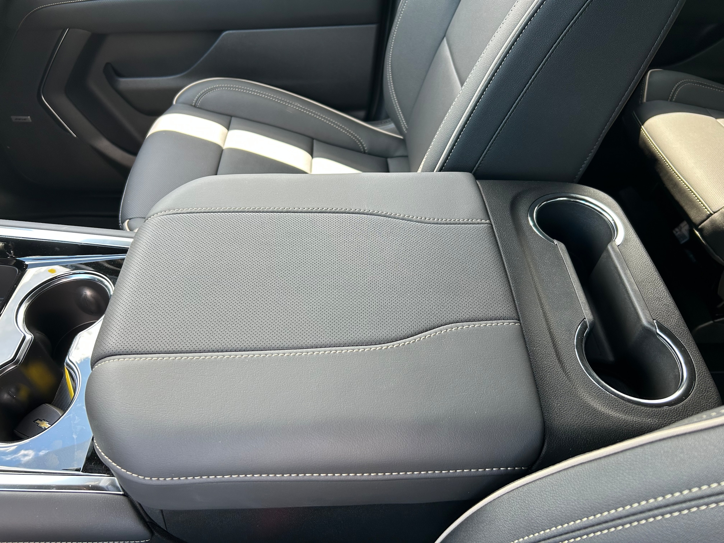 2026 Chevrolet Tahoe Premier - Photo 23