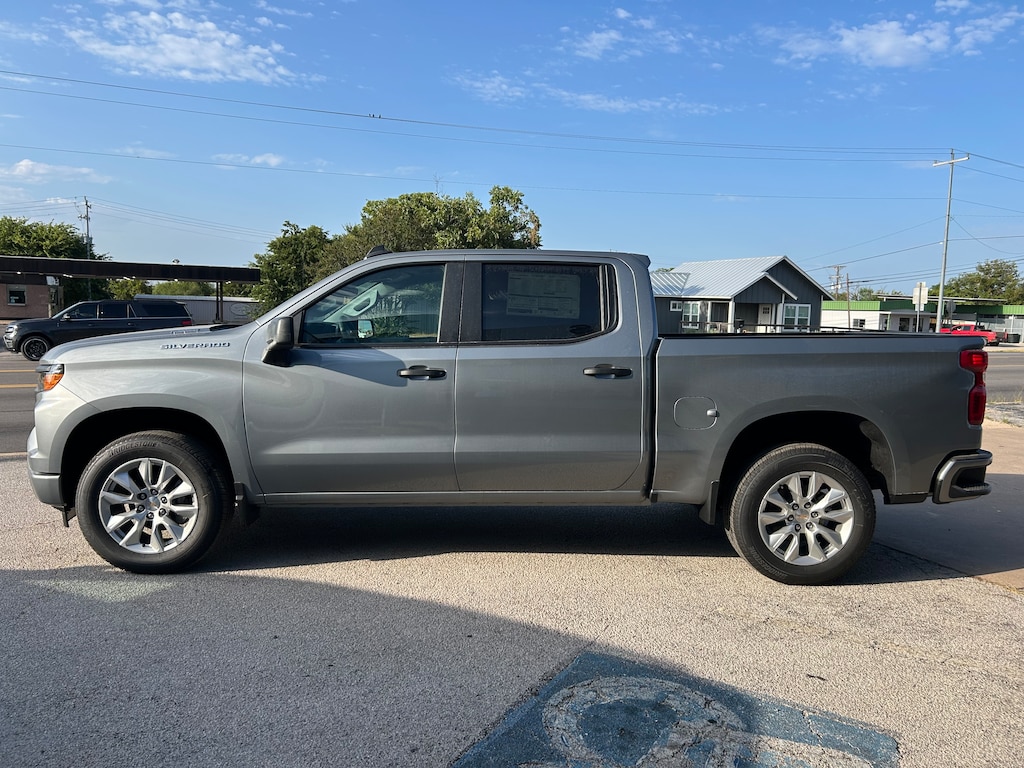 New 2026 Chevrolet Silverado 1500 Custom Truck