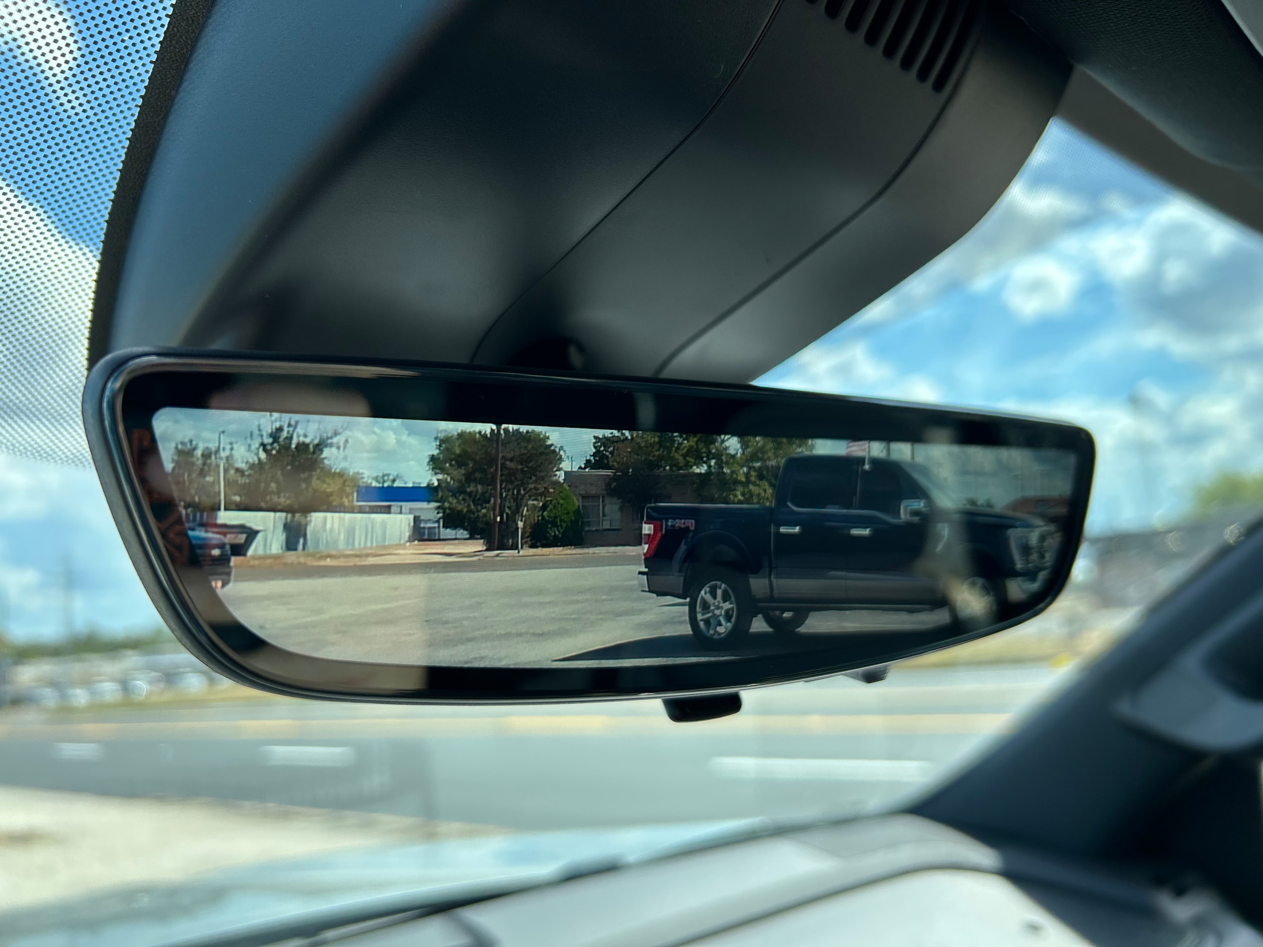 2026 Chevrolet Tahoe Premier - Photo 27