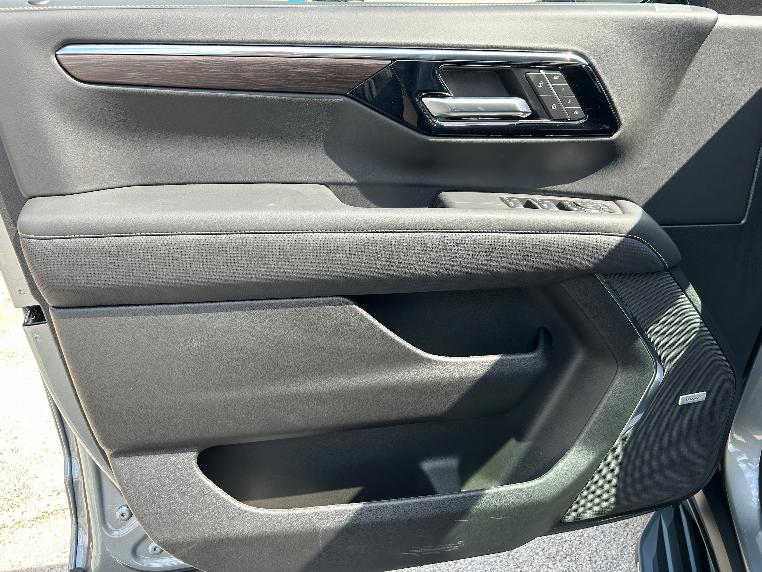 2026 Chevrolet Tahoe Premier - Photo 13