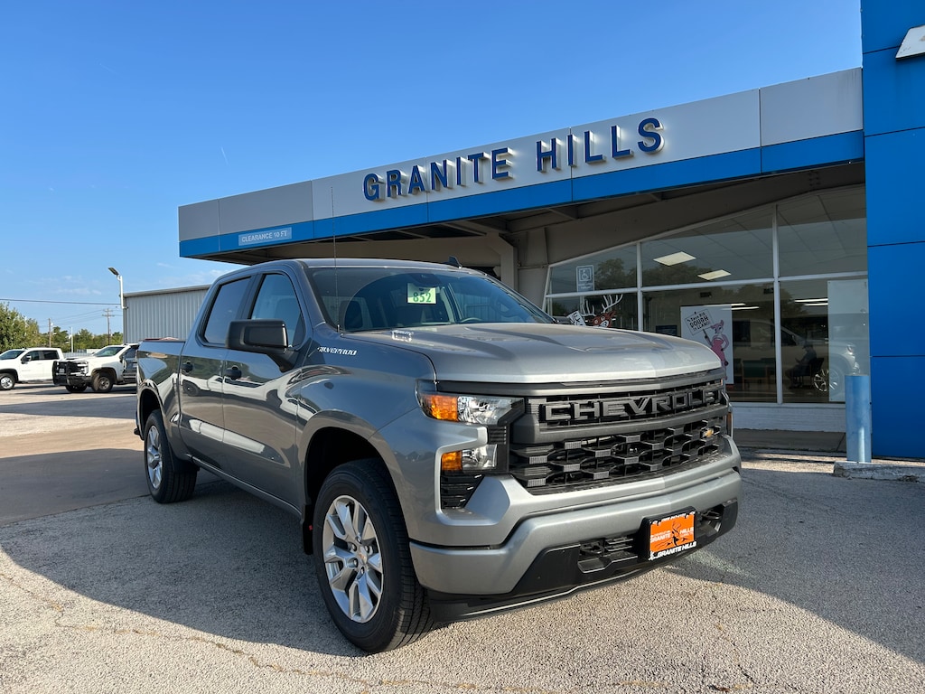 New 2026 Chevrolet Silverado 1500 Custom Truck