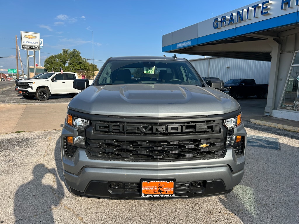 New 2026 Chevrolet Silverado 1500 Custom Truck