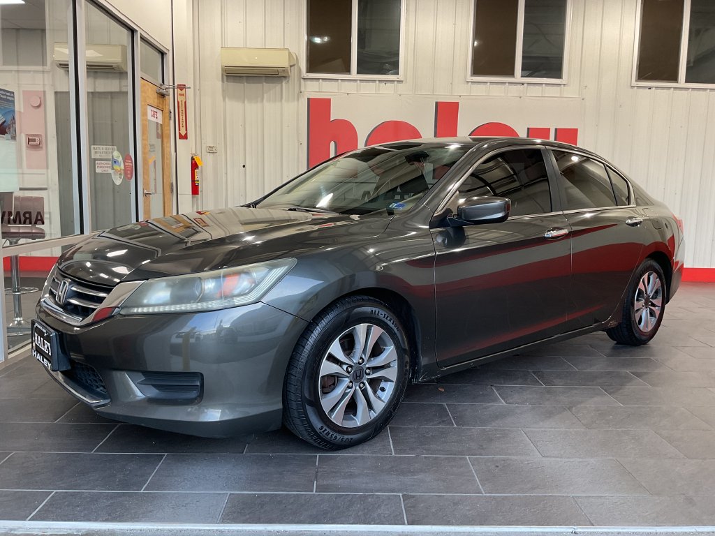 Used 2014 Honda Accord LX with VIN 1HGCR2F38EA149405 for sale in Farmville, VA