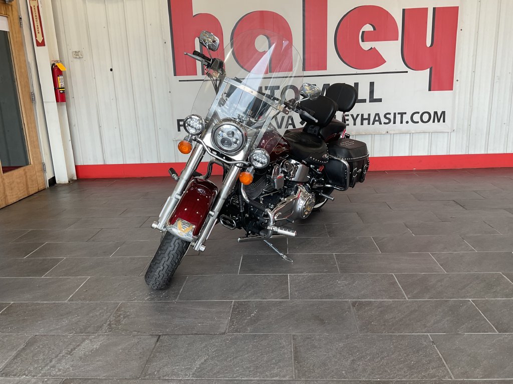 Used 2008 Harley-Davidson Flstc Motorcycle