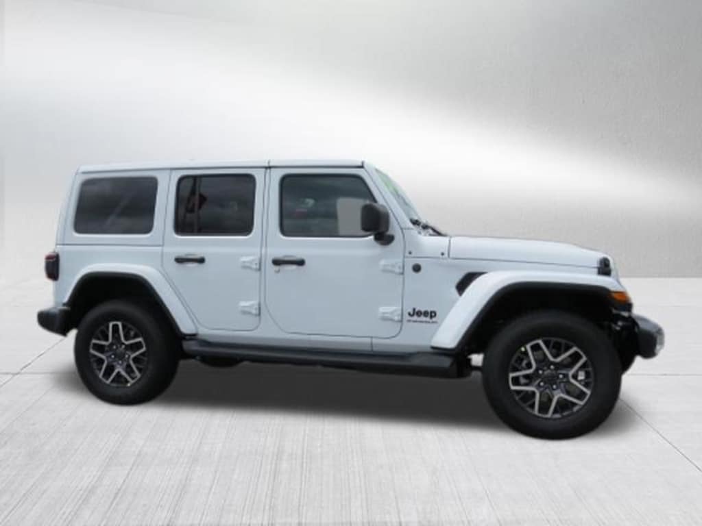 New 2026 Jeep Wrangler 4-DOOR SAHARA Sport Utility
