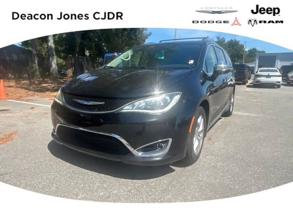 Used 2020 Chrysler Pacifica Limited Van Passenger Van