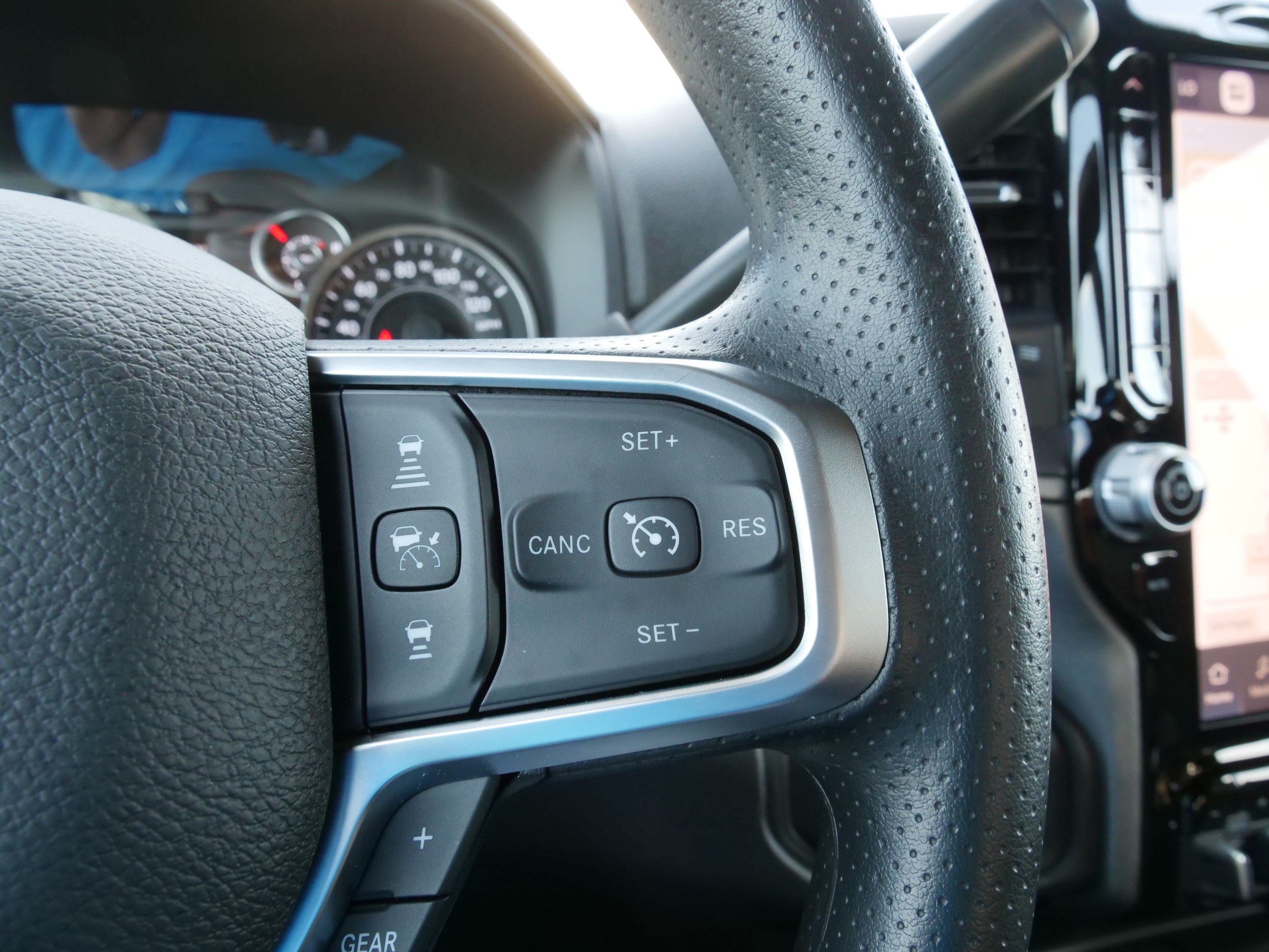2026 RAM 2500 Tradesman/Black Express - Photo 20