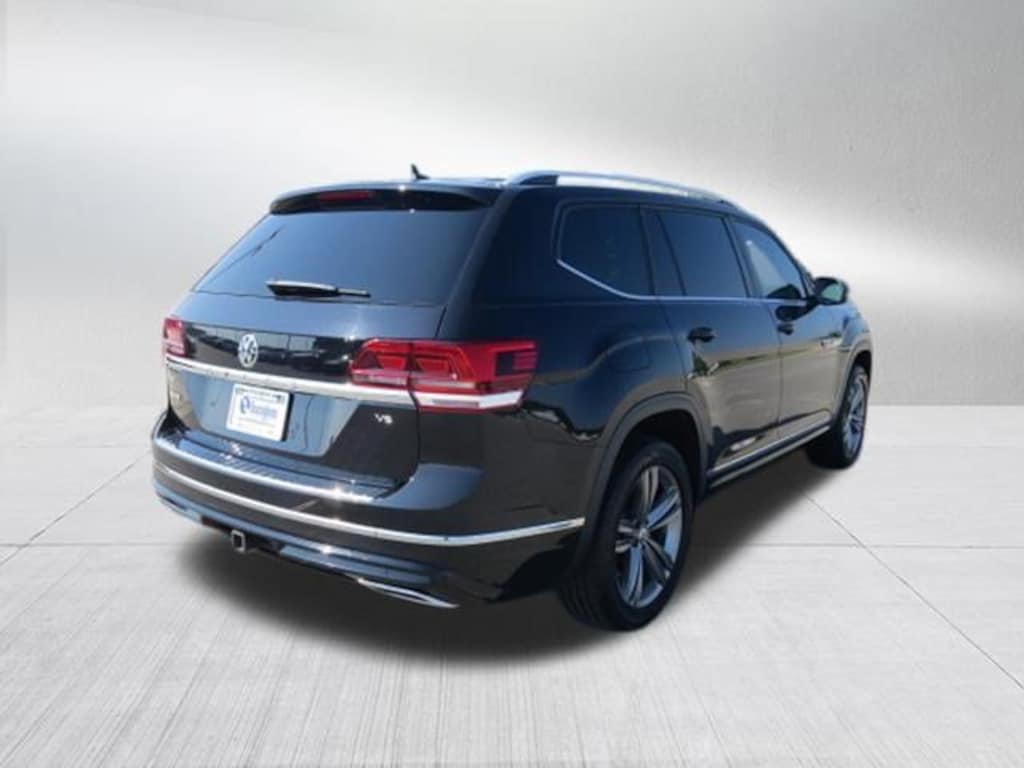 Used 2019 Volkswagen Atlas 3.6L V6 SE w/Technology R-Line SUV