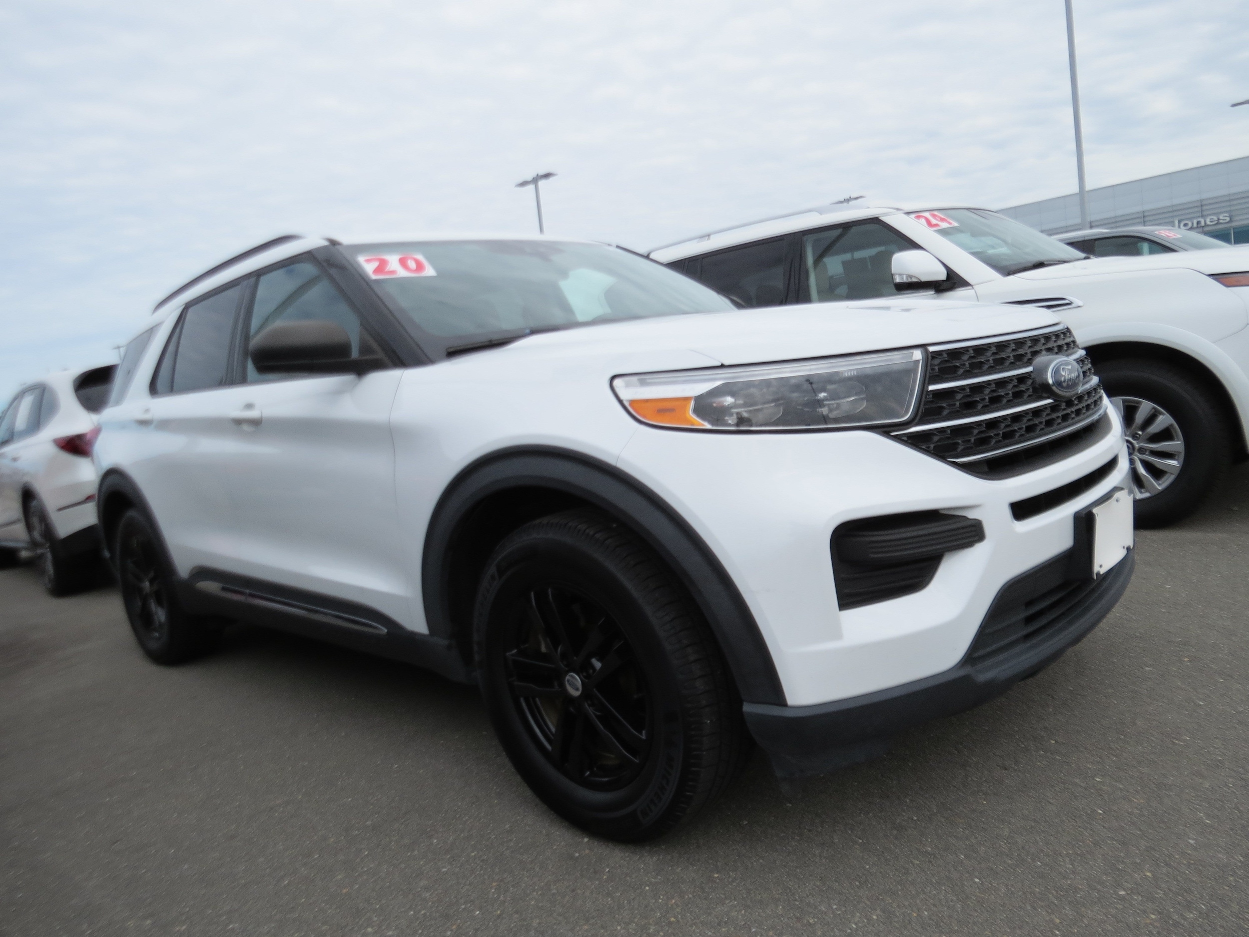 2020 Ford Explorer