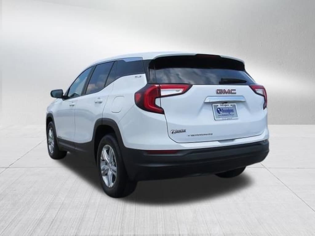 Used 2024 GMC Terrain SLE SUV
