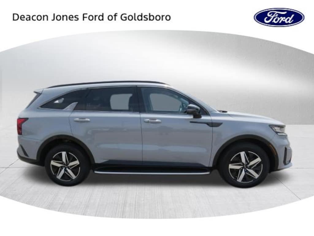 Used 2022 Kia Sorento EX SUV