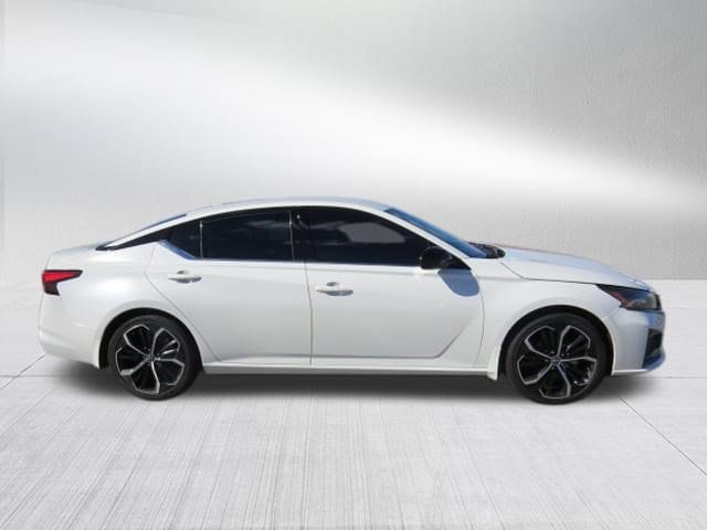 2024 Nissan Altima SR