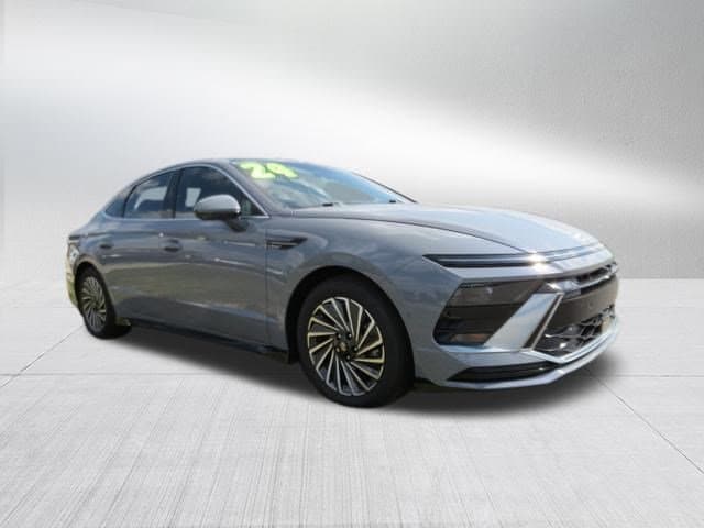 2024 Hyundai Sonata Hybrid
