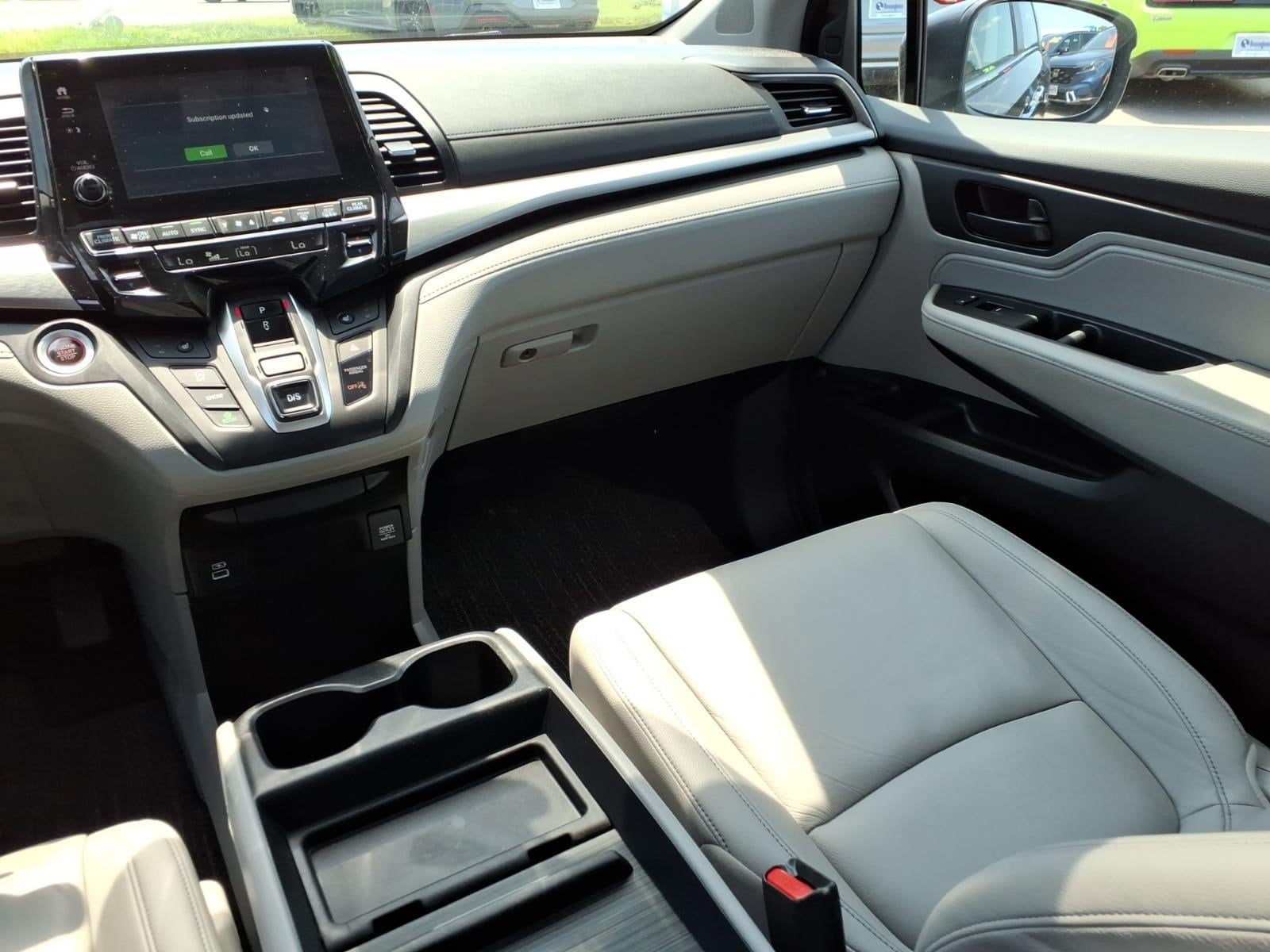 2023 Honda Odyssey EX-L - Photo 16