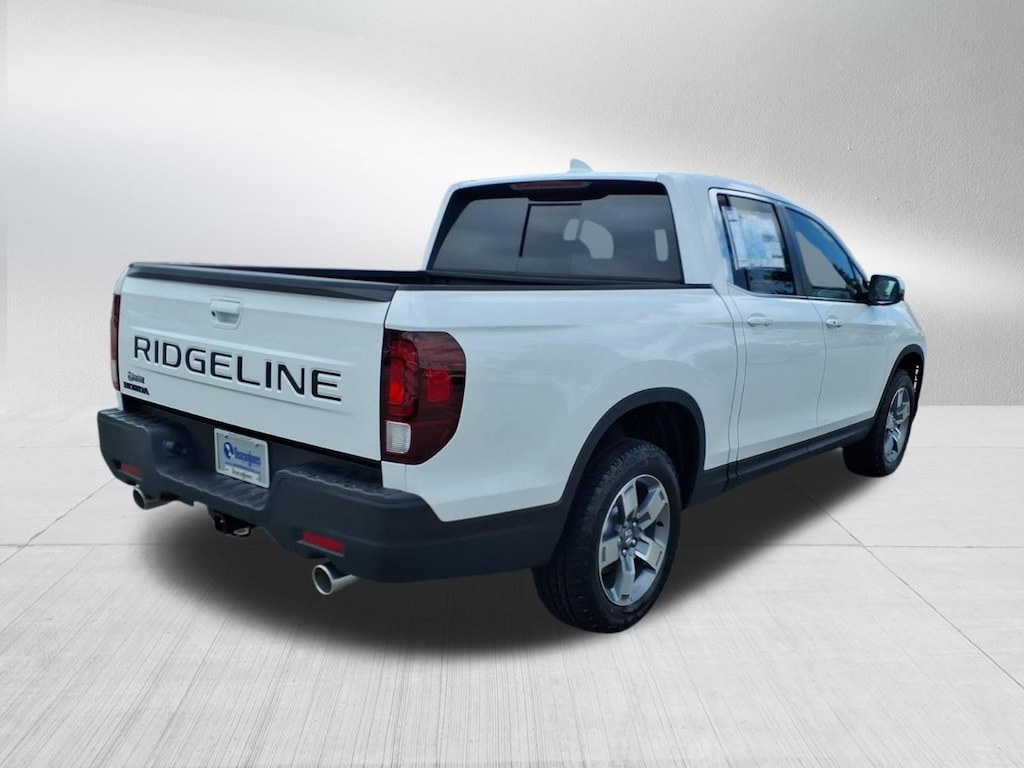 New 2026 Honda Ridgeline RTL Truck Crew Cab
