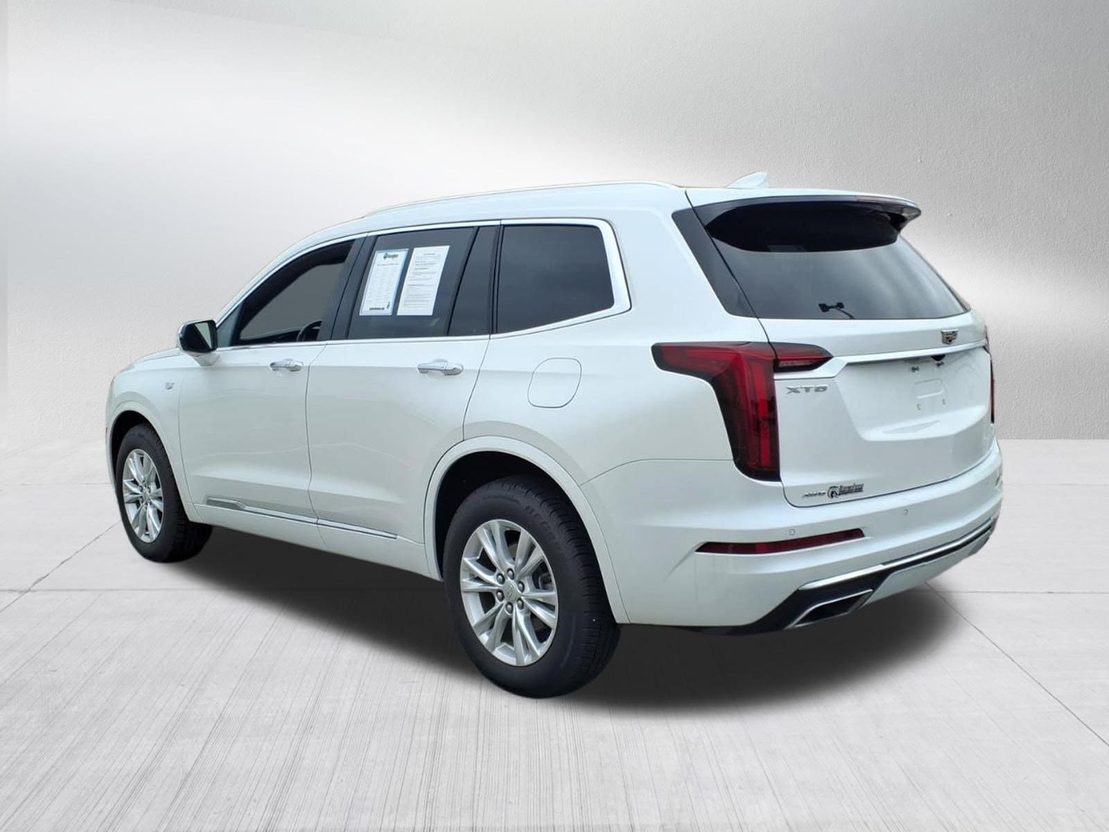 2023 Cadillac XT6 Luxury - Photo 6