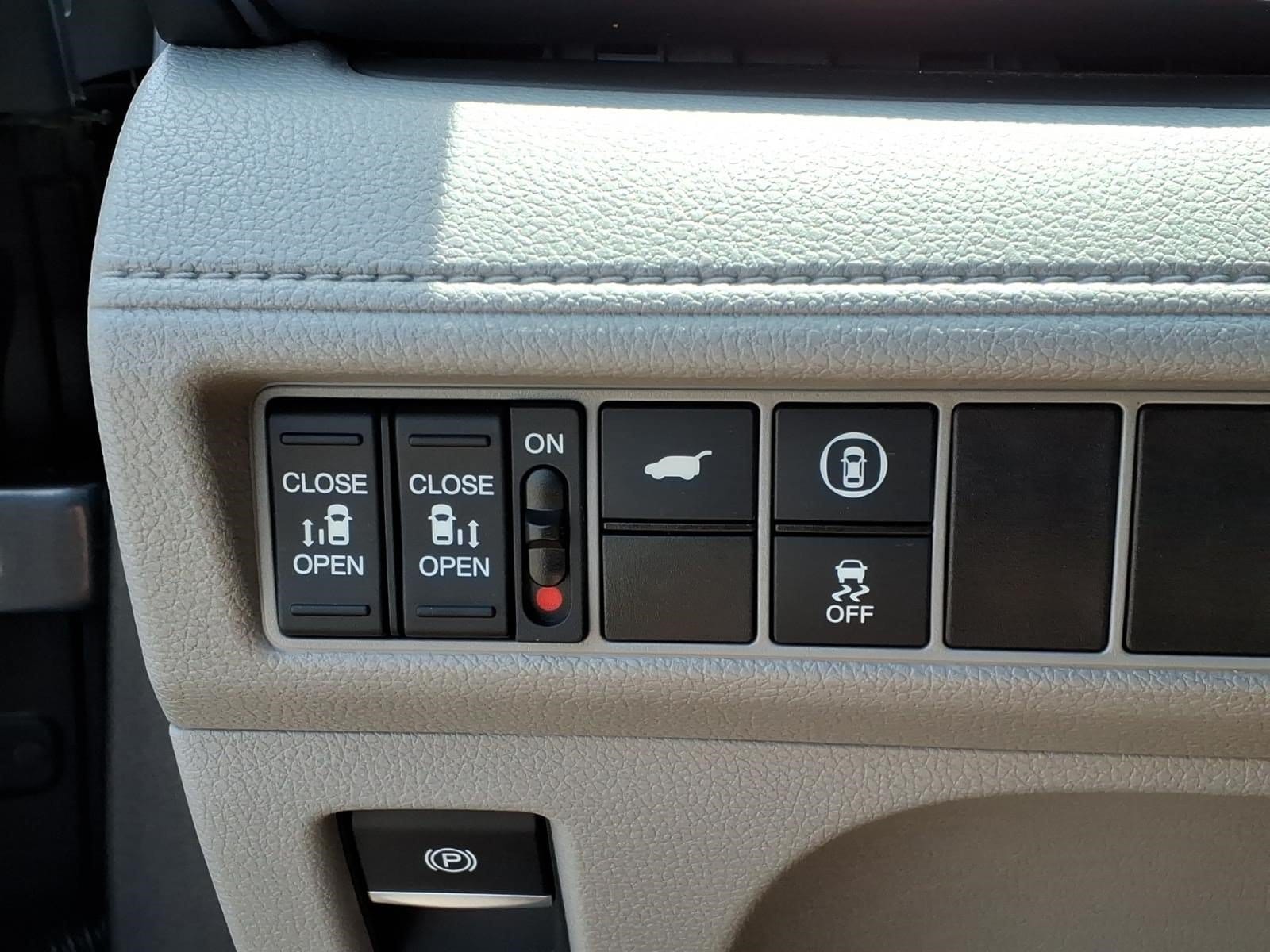 2023 Honda Odyssey EX-L - Photo 31