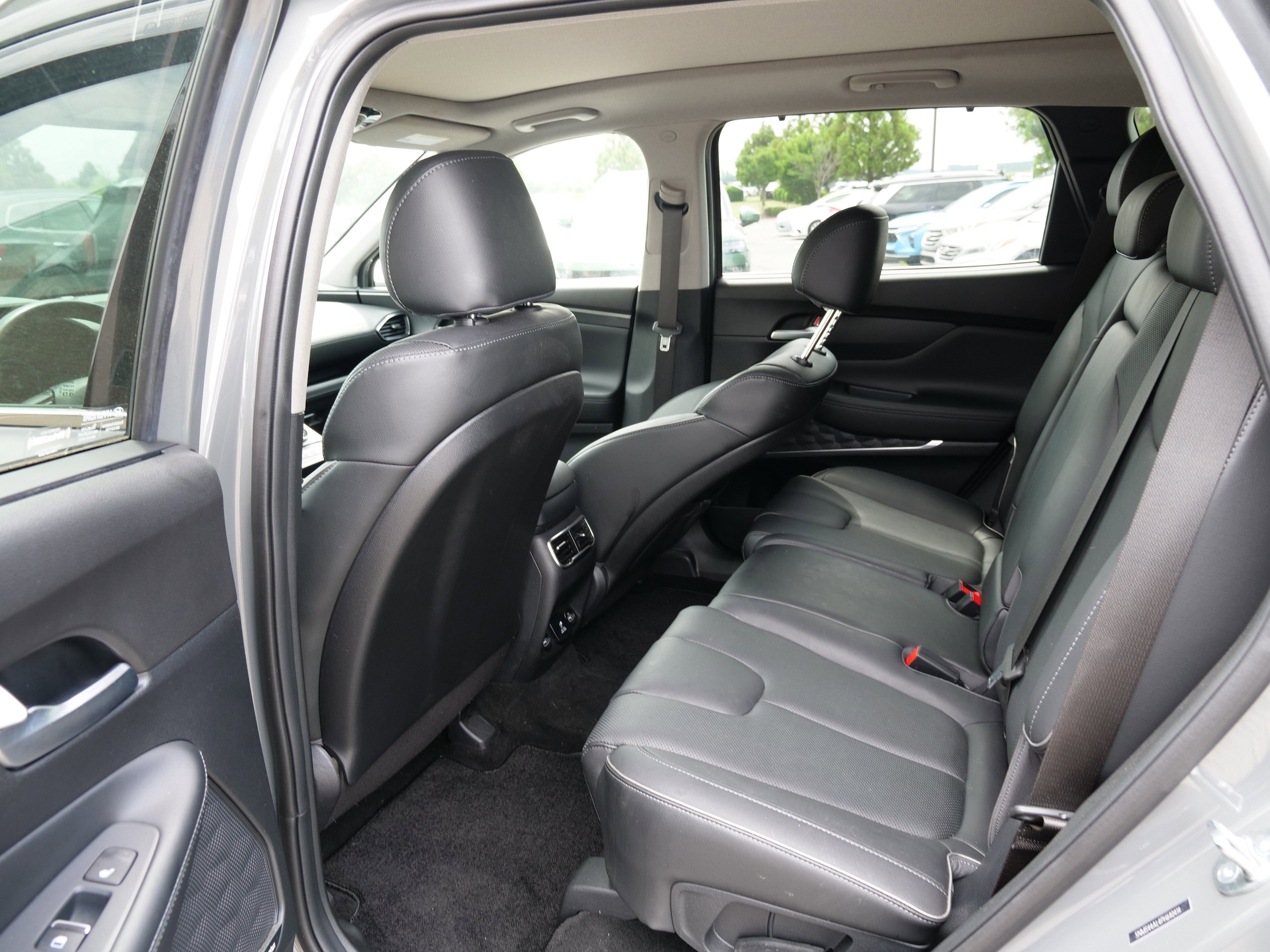 2023 Hyundai Santa Fe Limited - Photo 13
