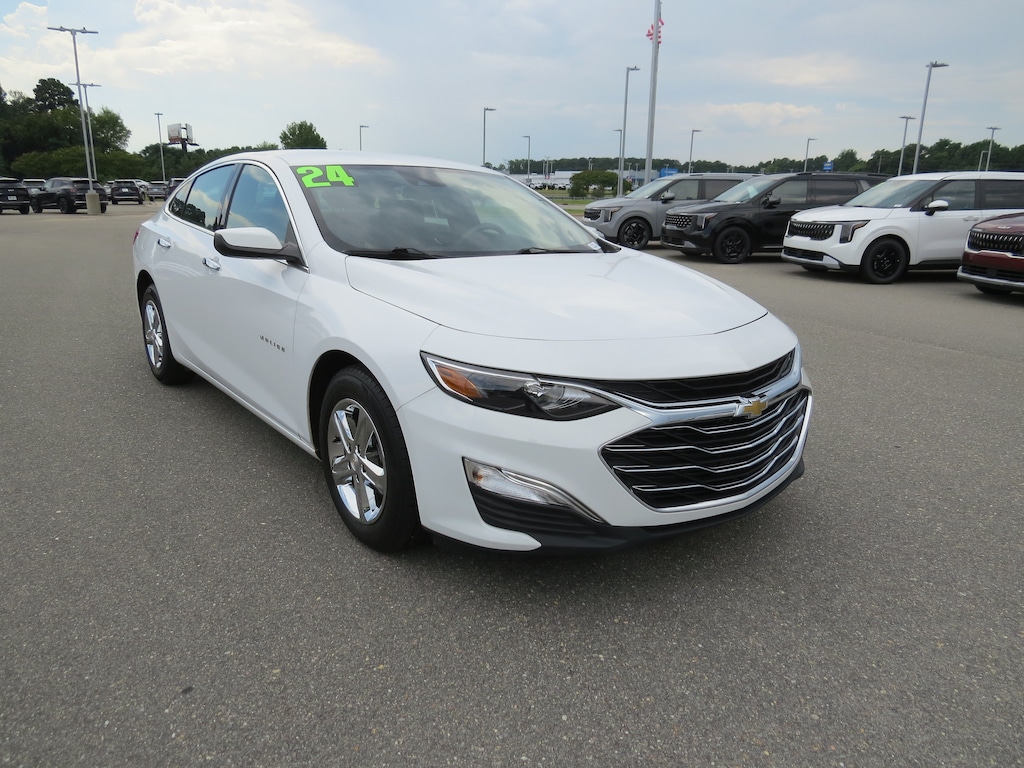 Used 2024 Chevrolet Malibu LS w/1FL Sedan