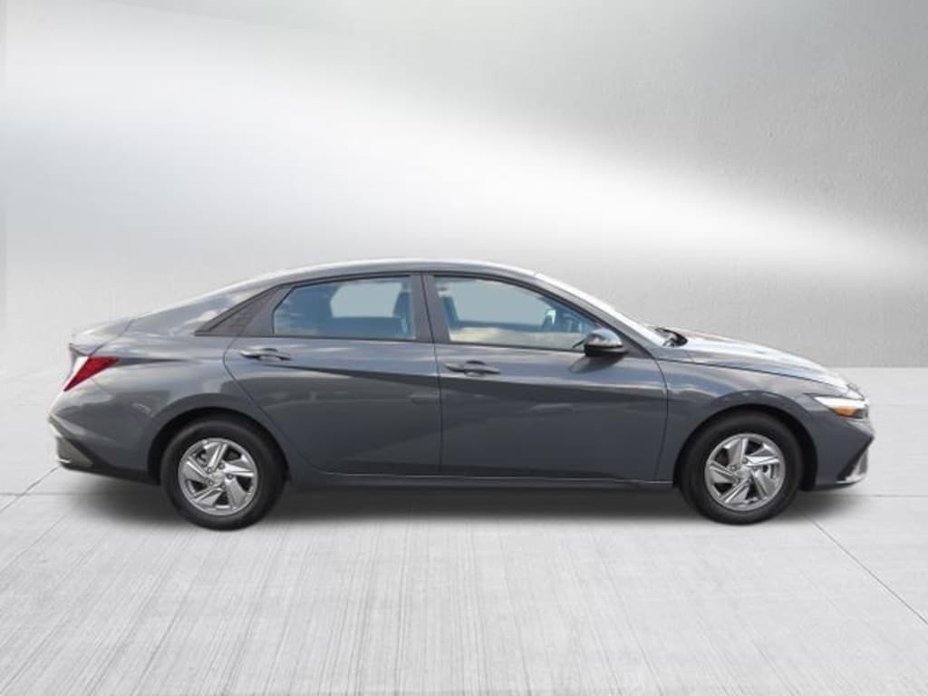 New 2026 Hyundai Elantra SEL Sport Plus Sedan