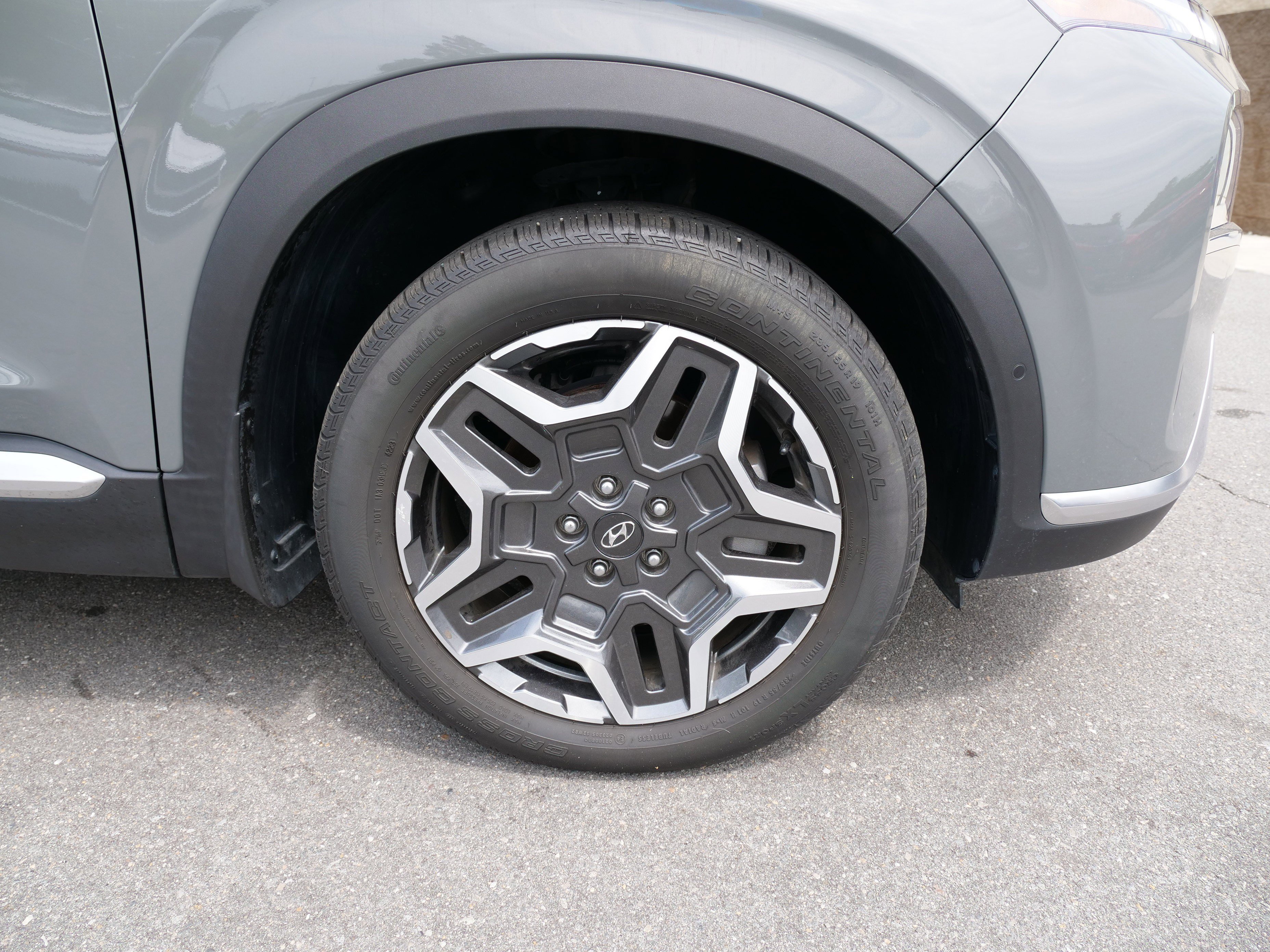 2023 Hyundai Santa Fe Limited - Photo 10