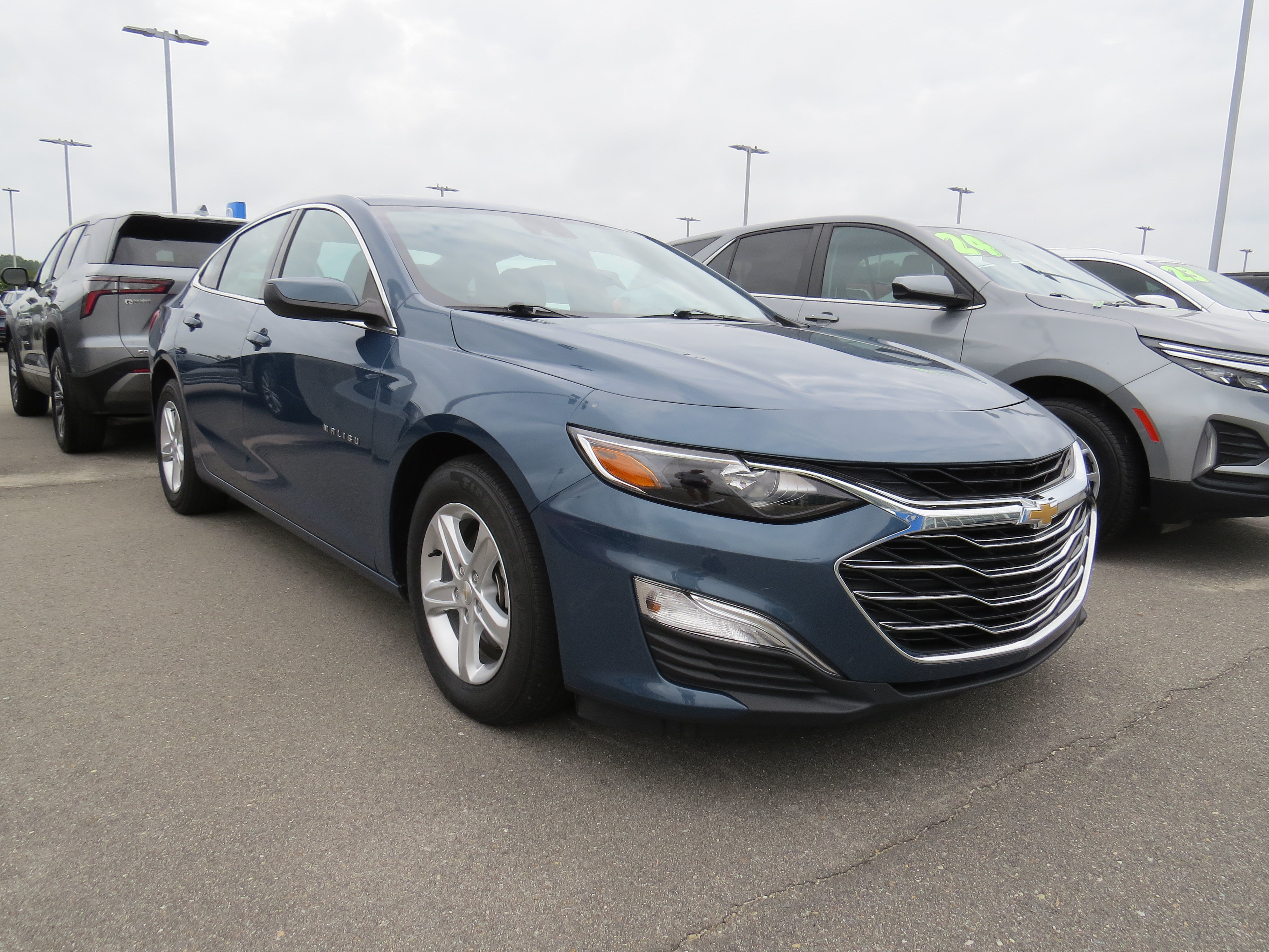 Used 2024 Chevrolet Malibu LS w/1FL Sedan