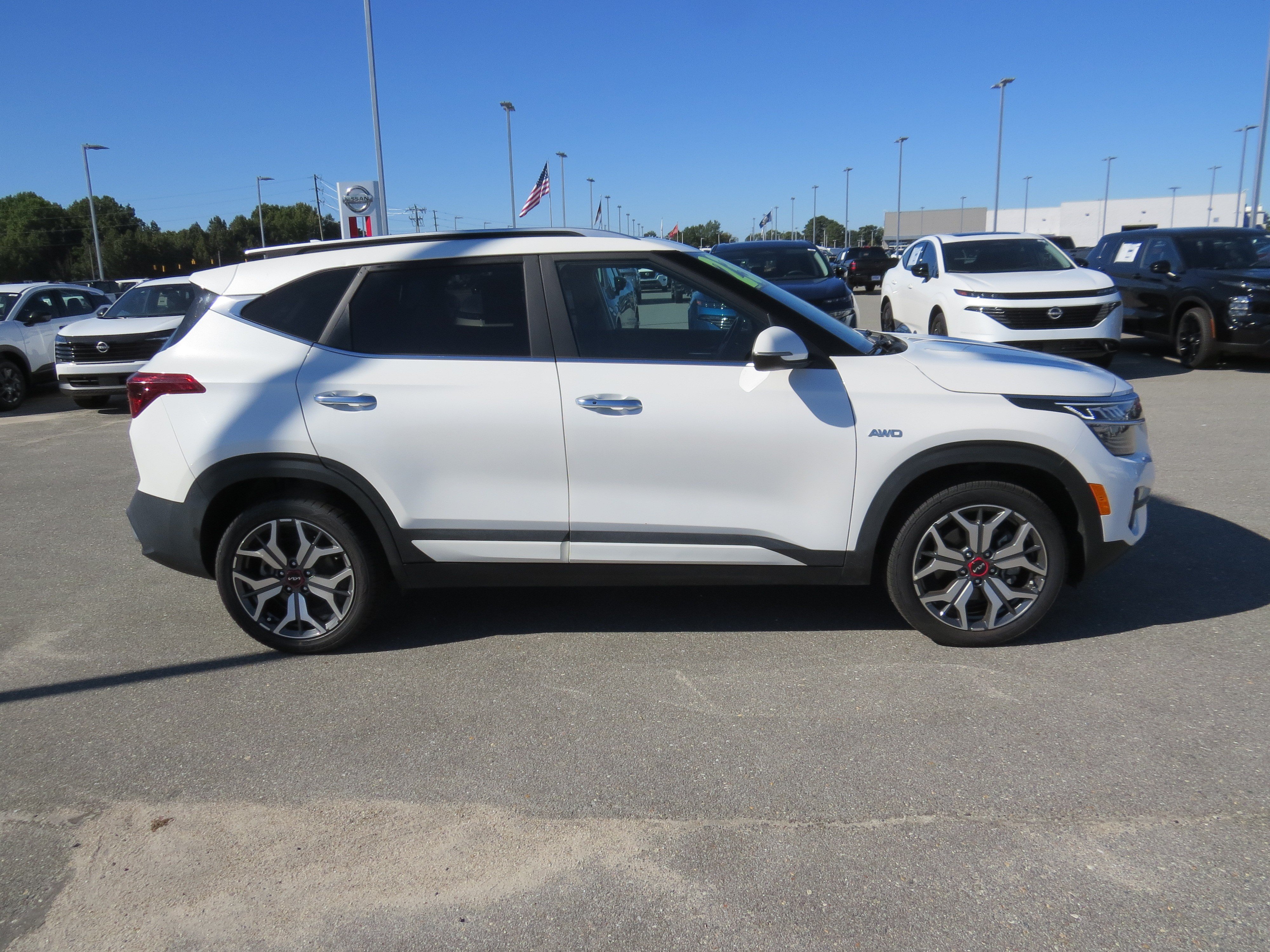 Used 2023 Kia Seltos SX SUV