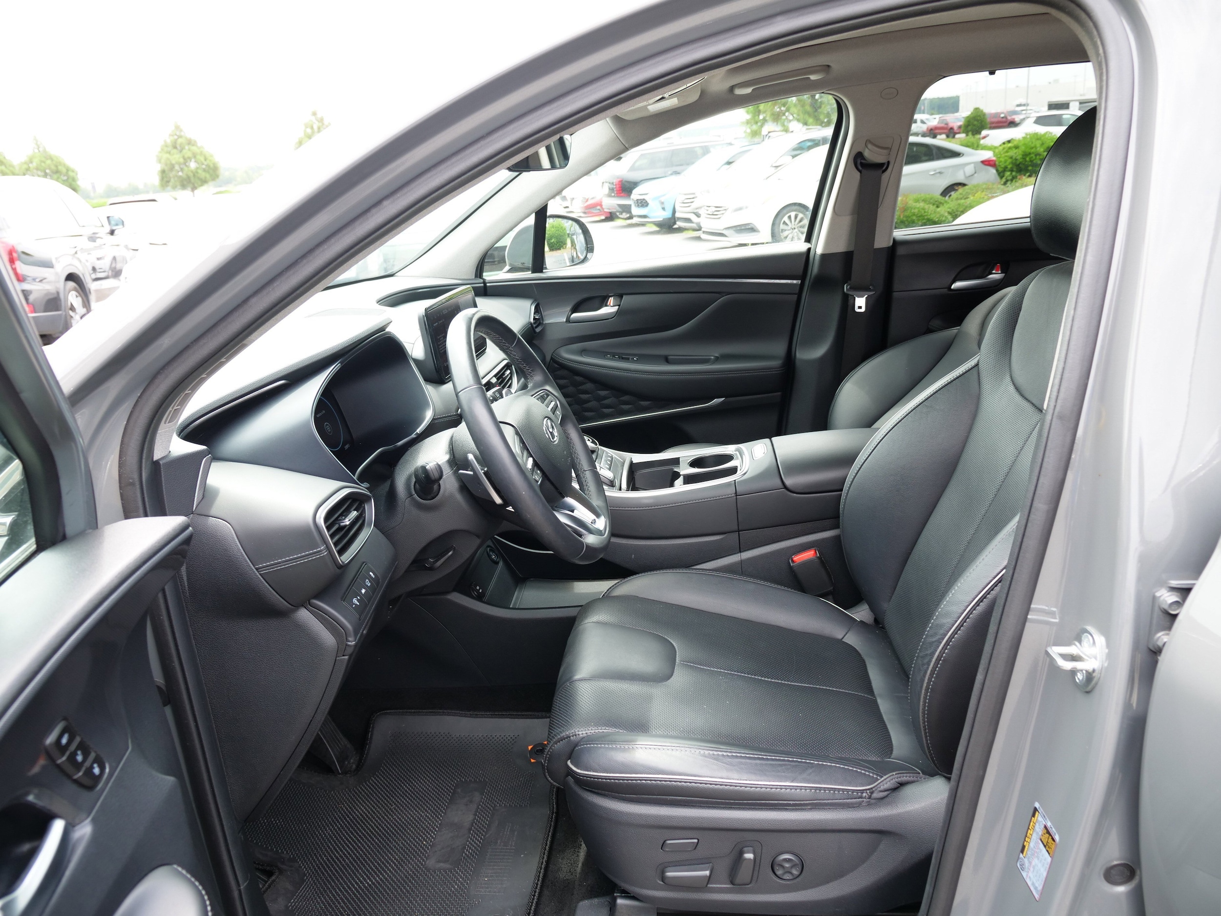 2023 Hyundai Santa Fe Limited - Photo 14