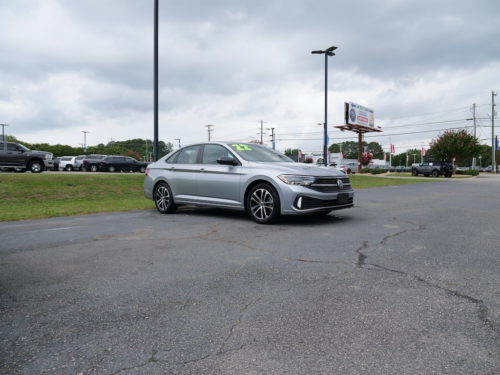Used 2022 Volkswagen Jetta Sport Sport Auto