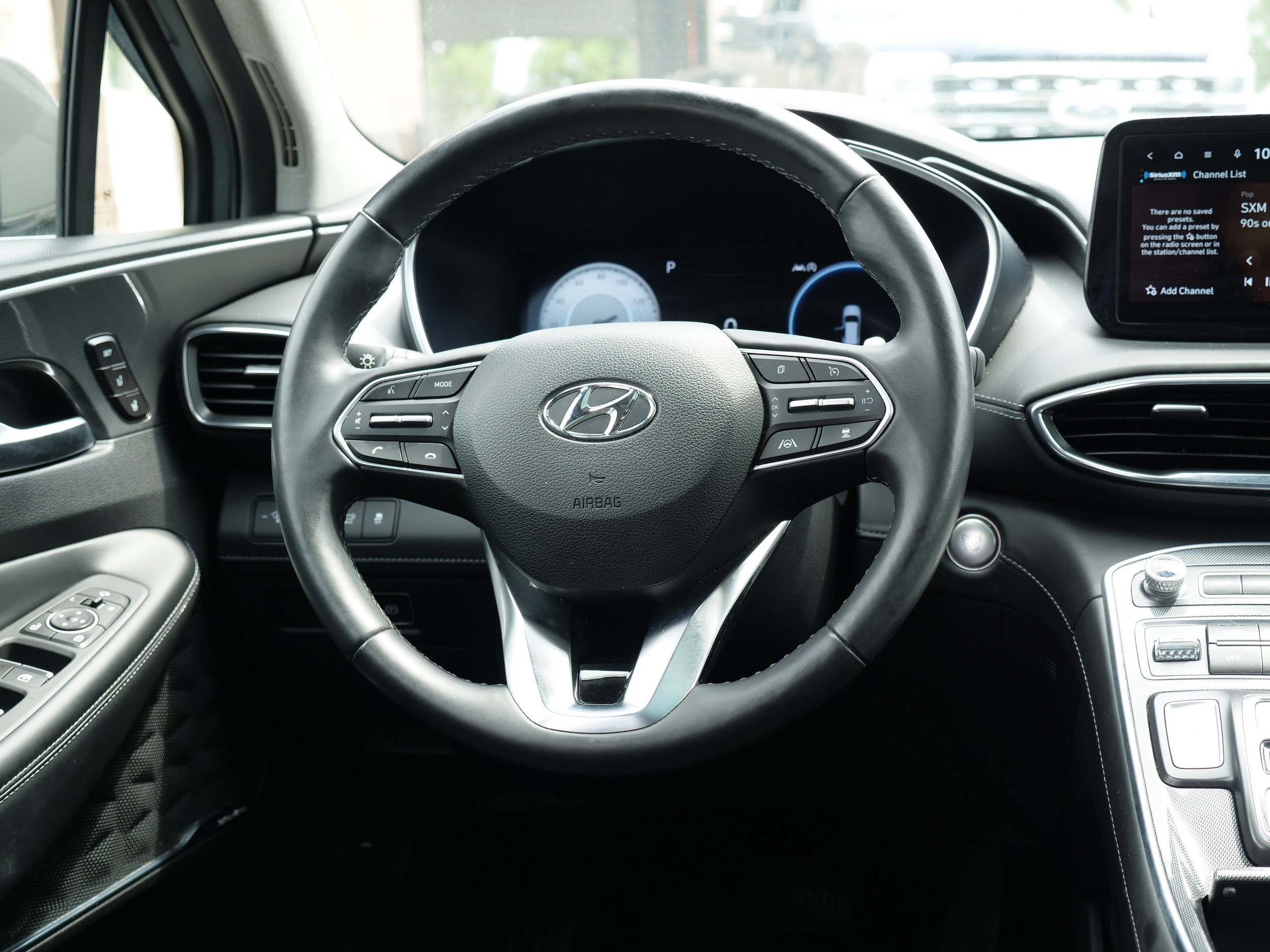 2023 Hyundai Santa Fe Limited - Photo 18