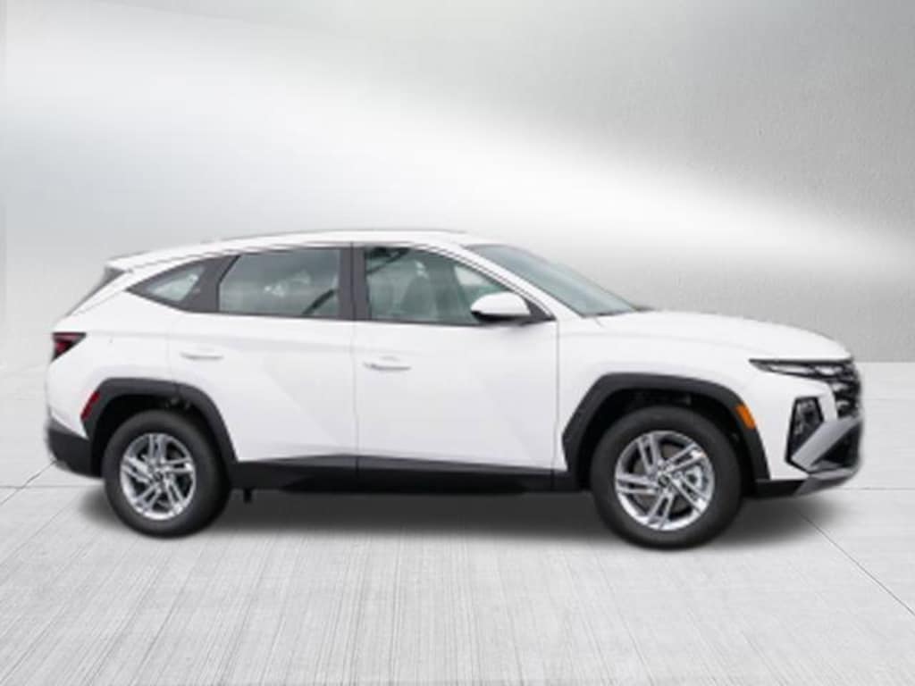 New 2026 Hyundai Tucson SE FWD SUV