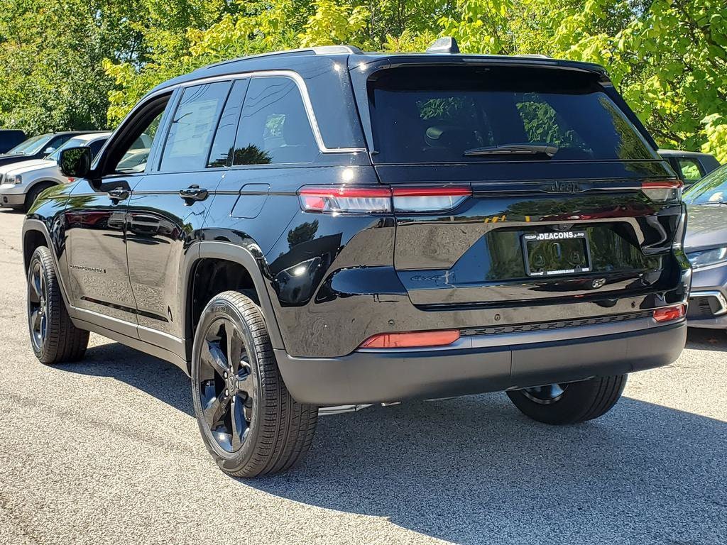 New 2027 Jeep Grand Cherokee