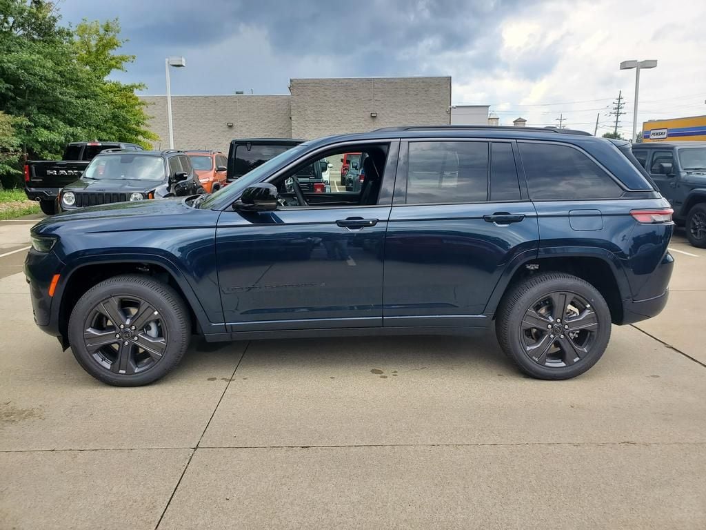 New 2027 Jeep Grand Cherokee