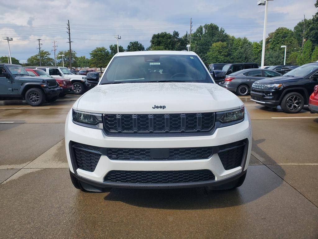 New 2027 Jeep Grand Cherokee