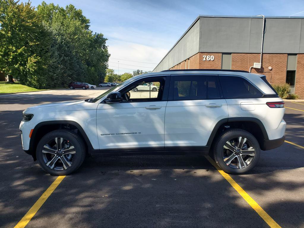 New 2027 Jeep Grand Cherokee