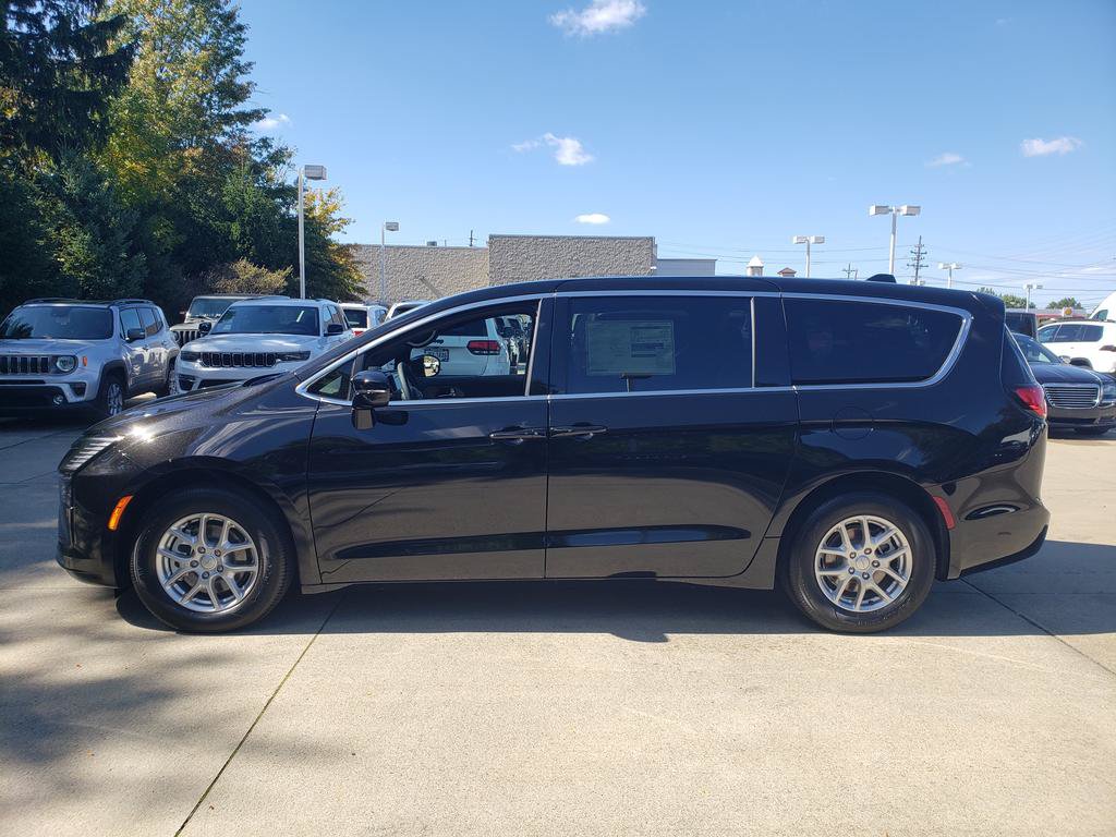 New 2027 Chrysler Pacifica