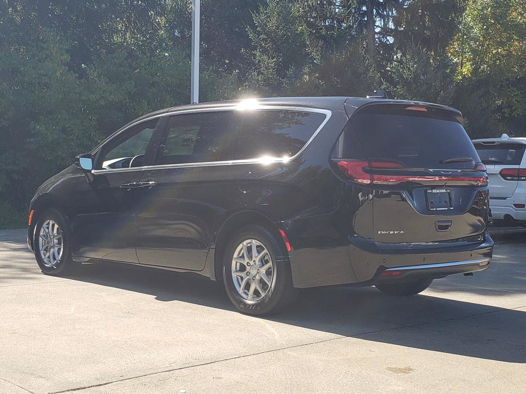 New 2027 Chrysler Pacifica