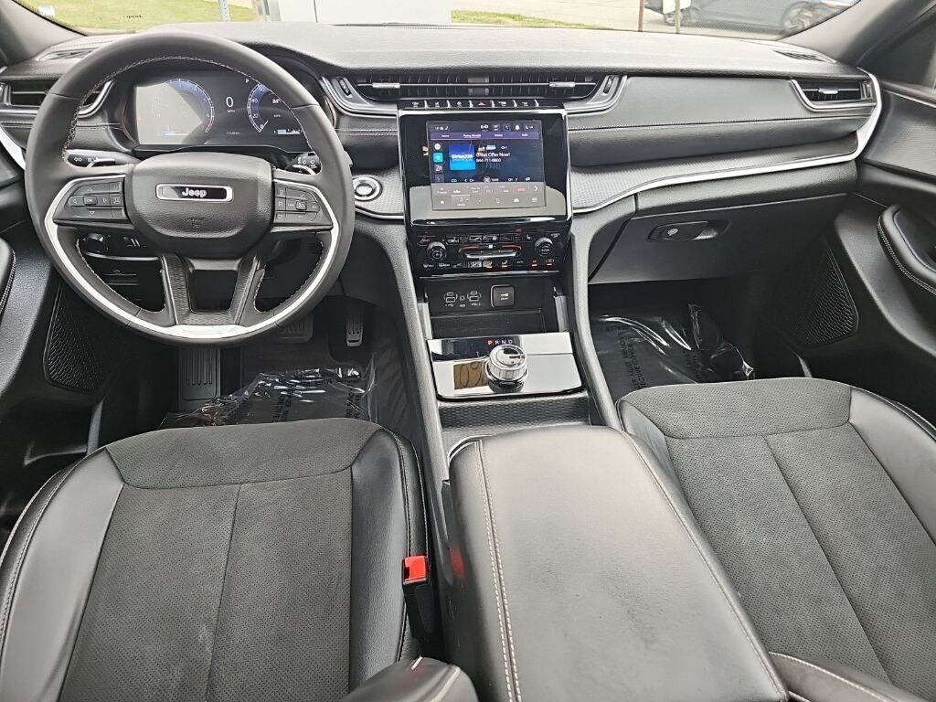 Certified 2025 Jeep Grand Cherokee Altitude X SUV