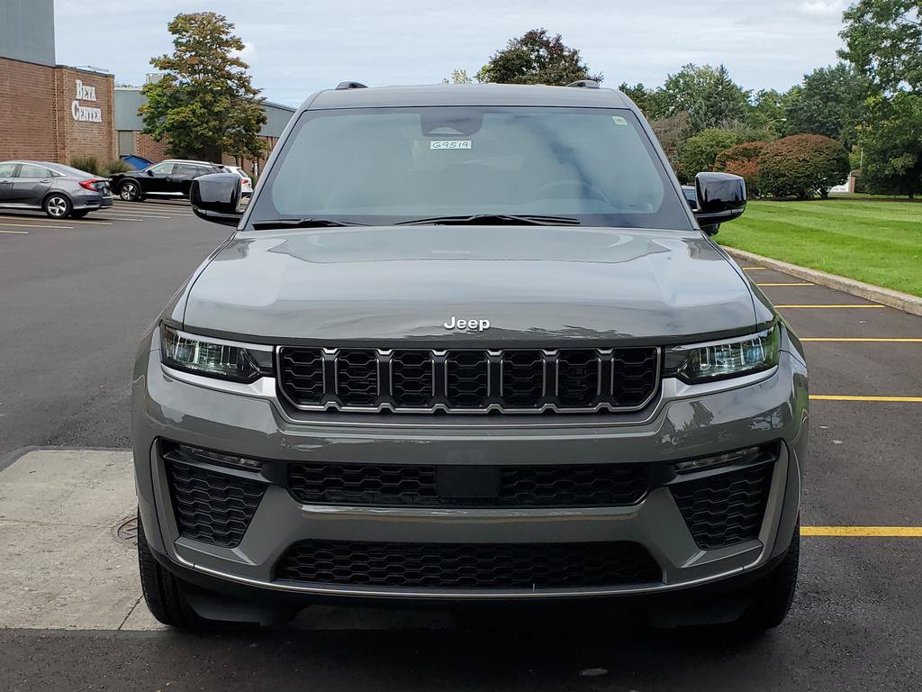 New 2027 Jeep Grand Cherokee
