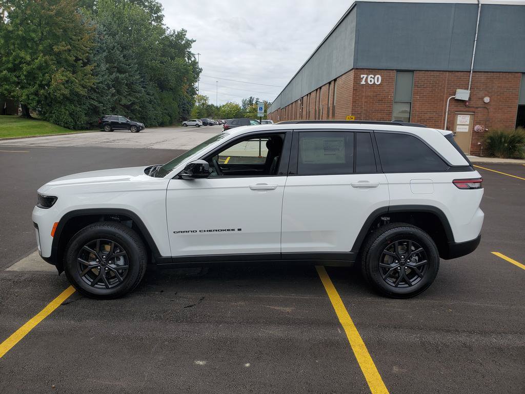 New 2027 Jeep Grand Cherokee