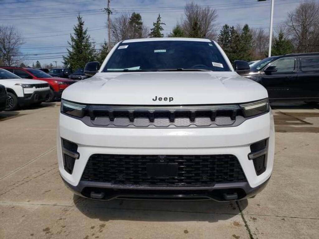 New 2026 Jeep Grand Wagoneer SUV